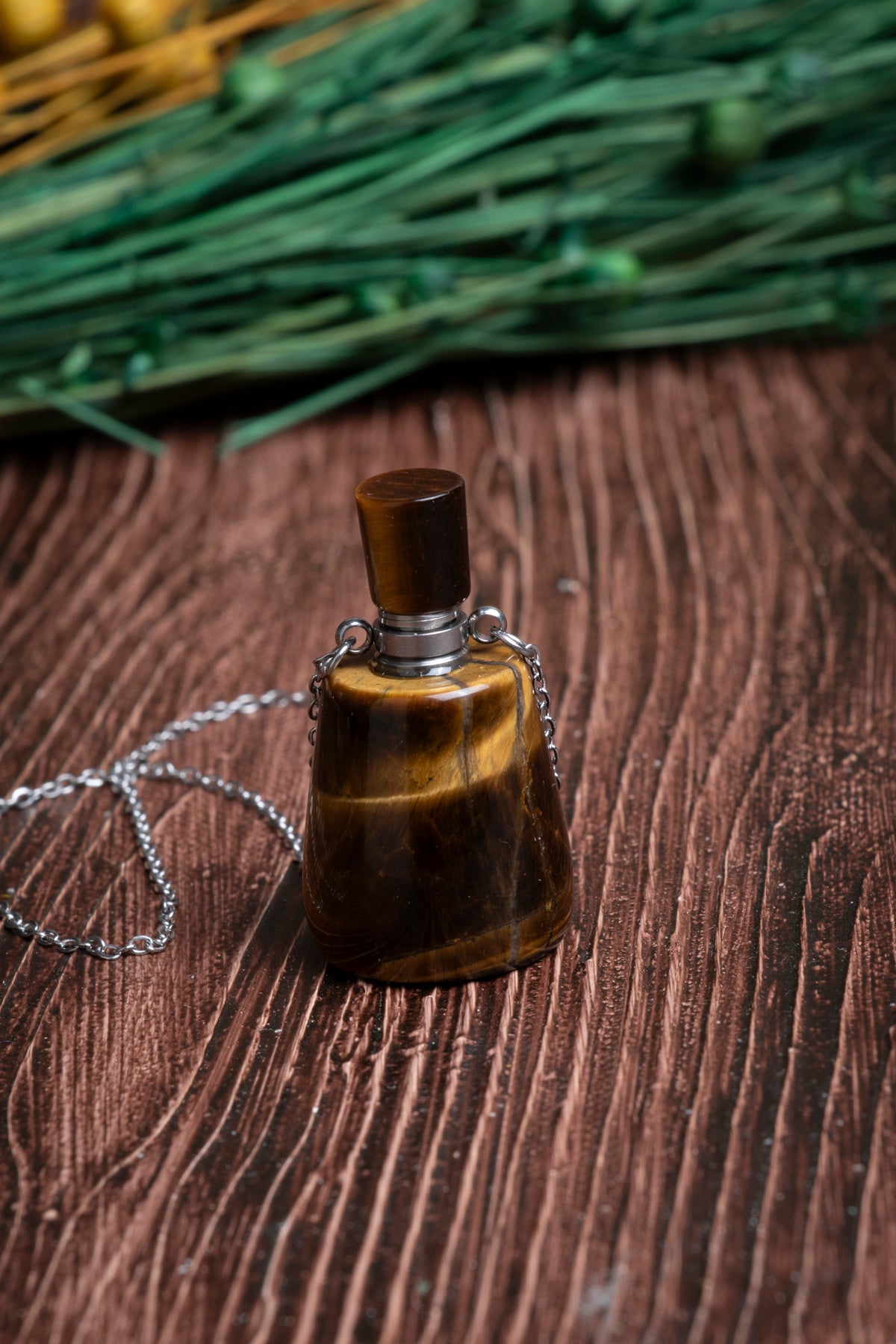 Image of Sertifikalı Kaplan Gözü Doğal Taş Esans Şişesi / Kolye