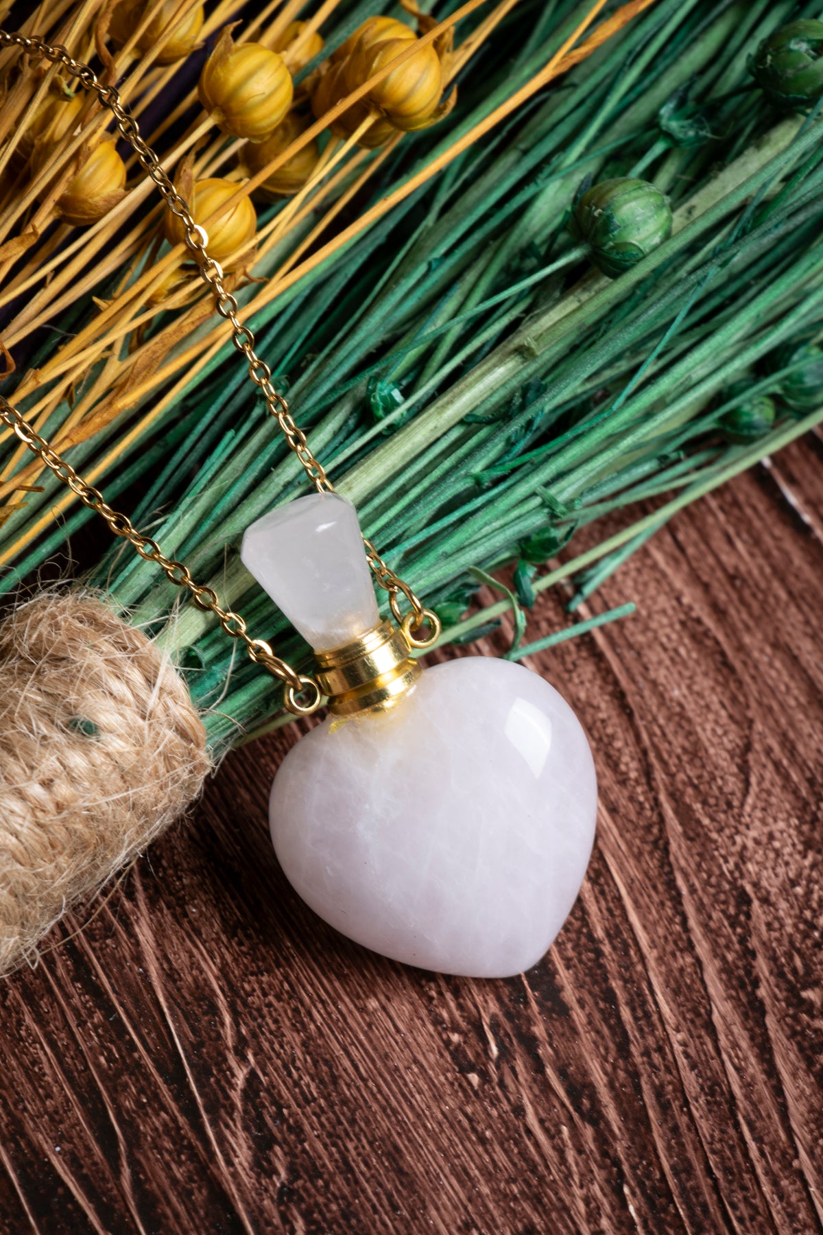 Image of Sertifikalı Pembe Kuvars Doğal Taş Esans Şişesi / Kolye