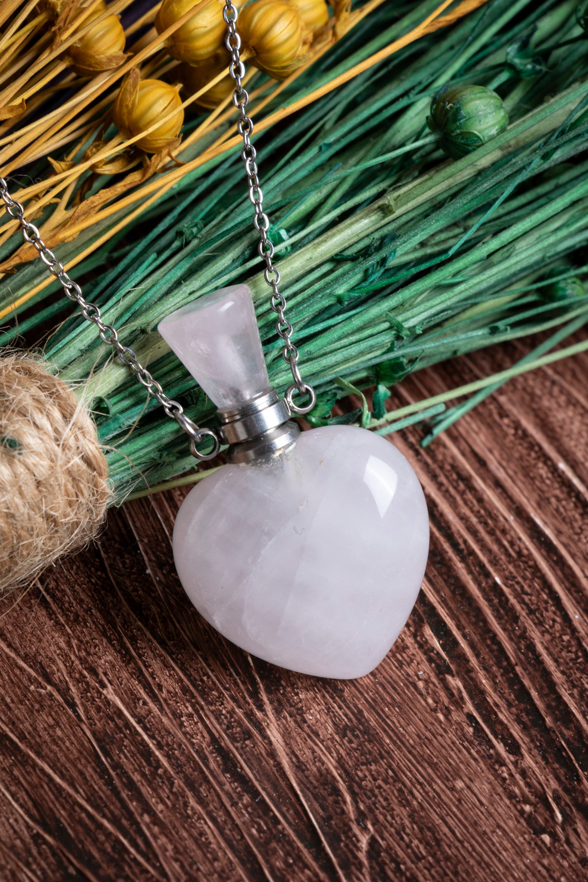 Image of Sertifikalı Pembe Kuvars Doğal Taş Esans Şişesi / Kolye