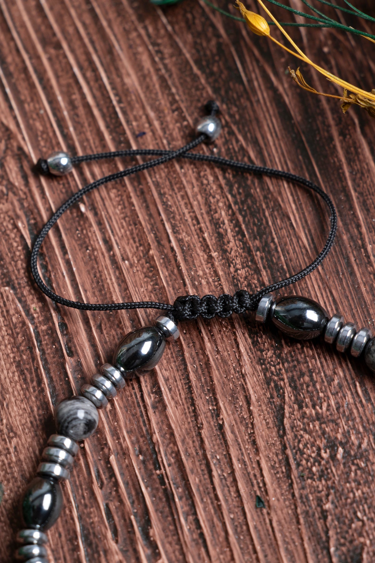 Image of Orijinal Sertifikalı Hematit Gümüş Jasper Doğal Taş Makrome Bileklik