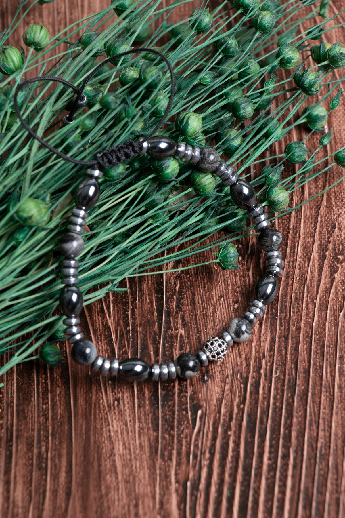 Image of Orijinal Sertifikalı Hematit Gümüş Jasper Doğal Taş Makrome Bileklik