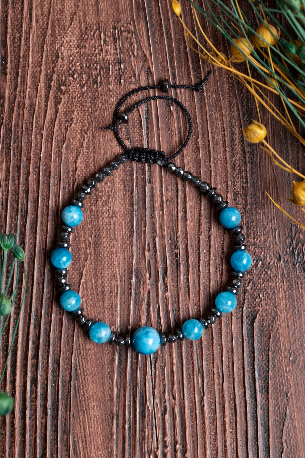 Image of Orijinal Sertifikalı Apatit (6 mm) Hematit (4 mm) Doğal Taş Makrome Bileklik