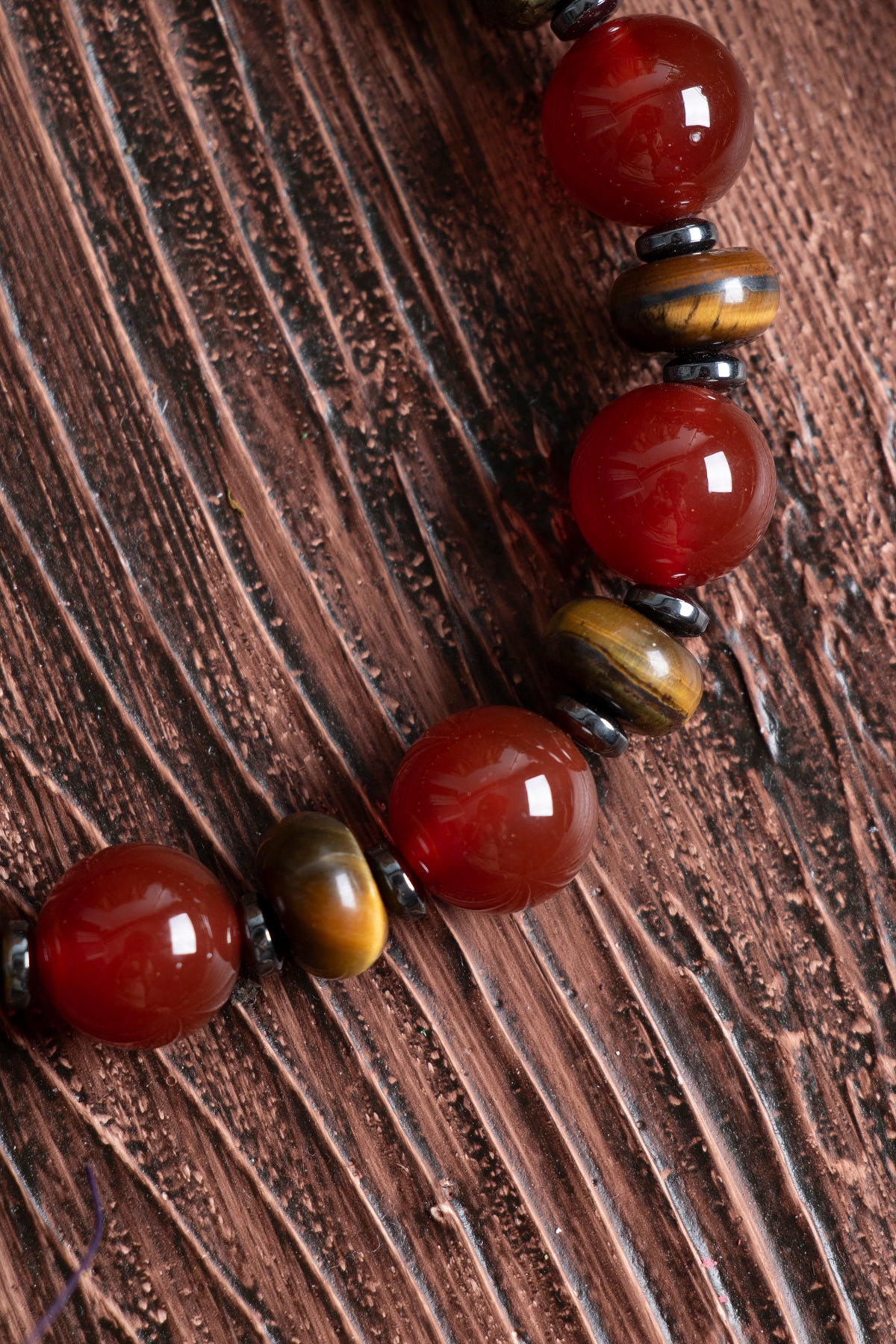 Image of Sertifikalı Kırmızı Akik Kaplan Gözü Doğal Taş Bileklik