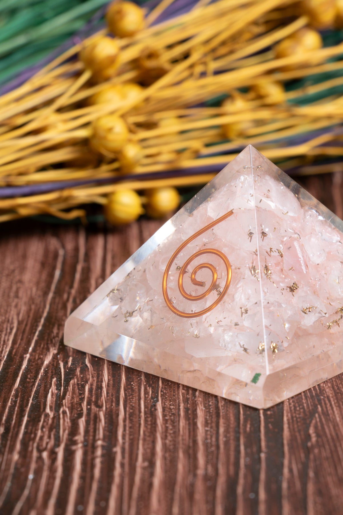 Image of Sertifikalı Pembe Kuvars Doğal Taş Aşk Piramidi S.K: 0007