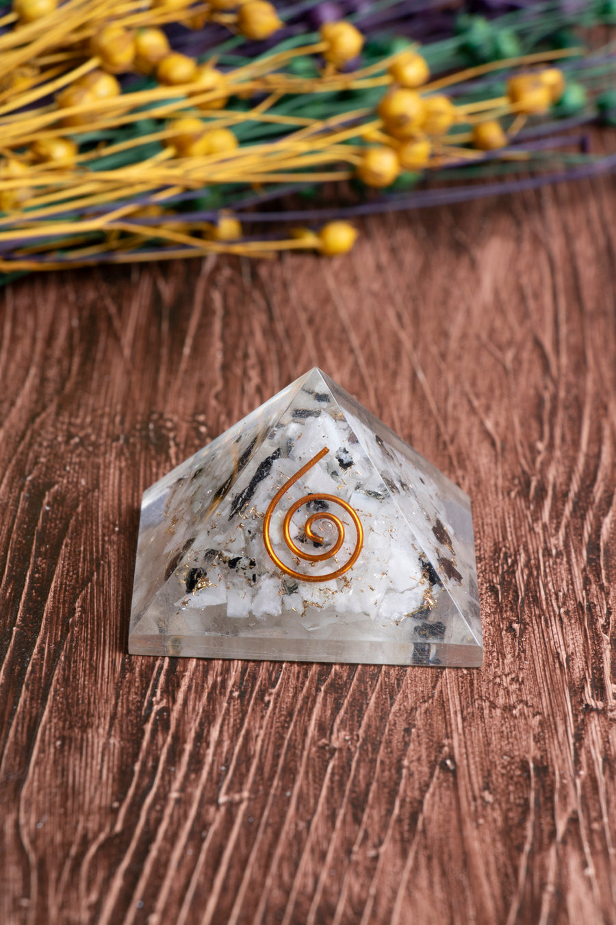 Sertifikalı Ay Taşı Doğal Taş Dişil Enerji Piramidi S.K: 0008