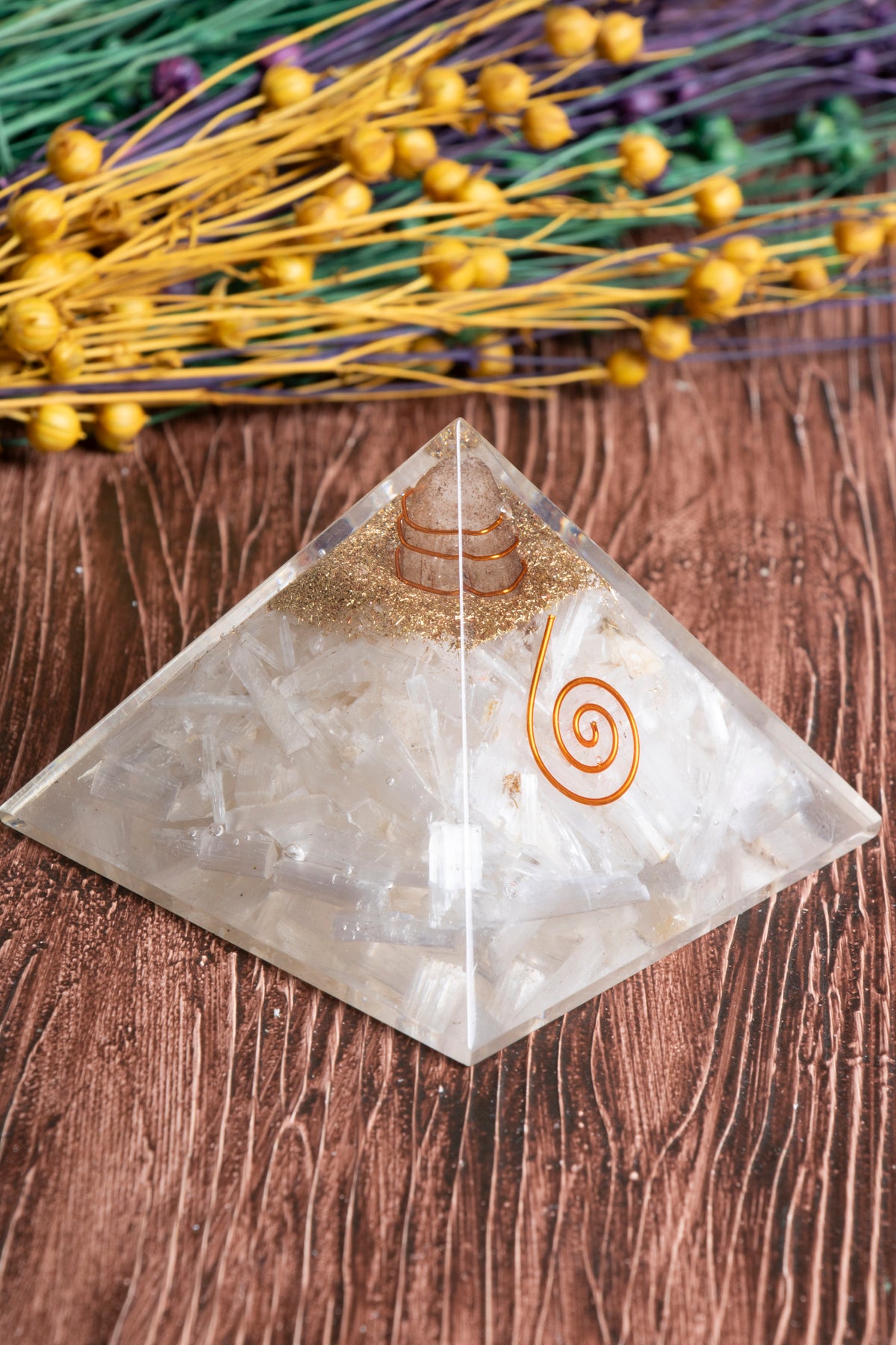 Image of Sertifikalı Selenit Doğal Taş Pozitif Işık Piramidi S.K: 0023