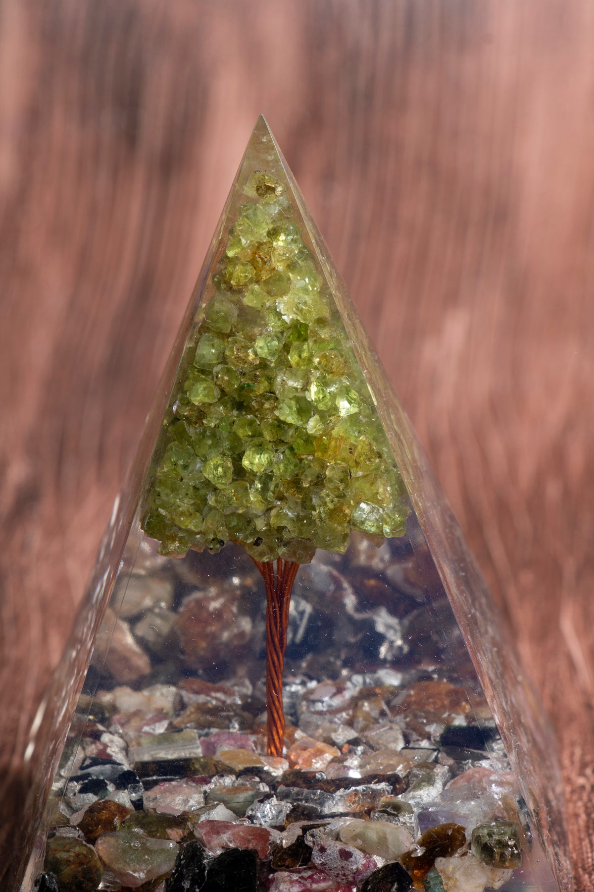 Image of Sertifikalı Turmalin Zebercet Doğal Taş Huzur Piramidi S.K: 0031