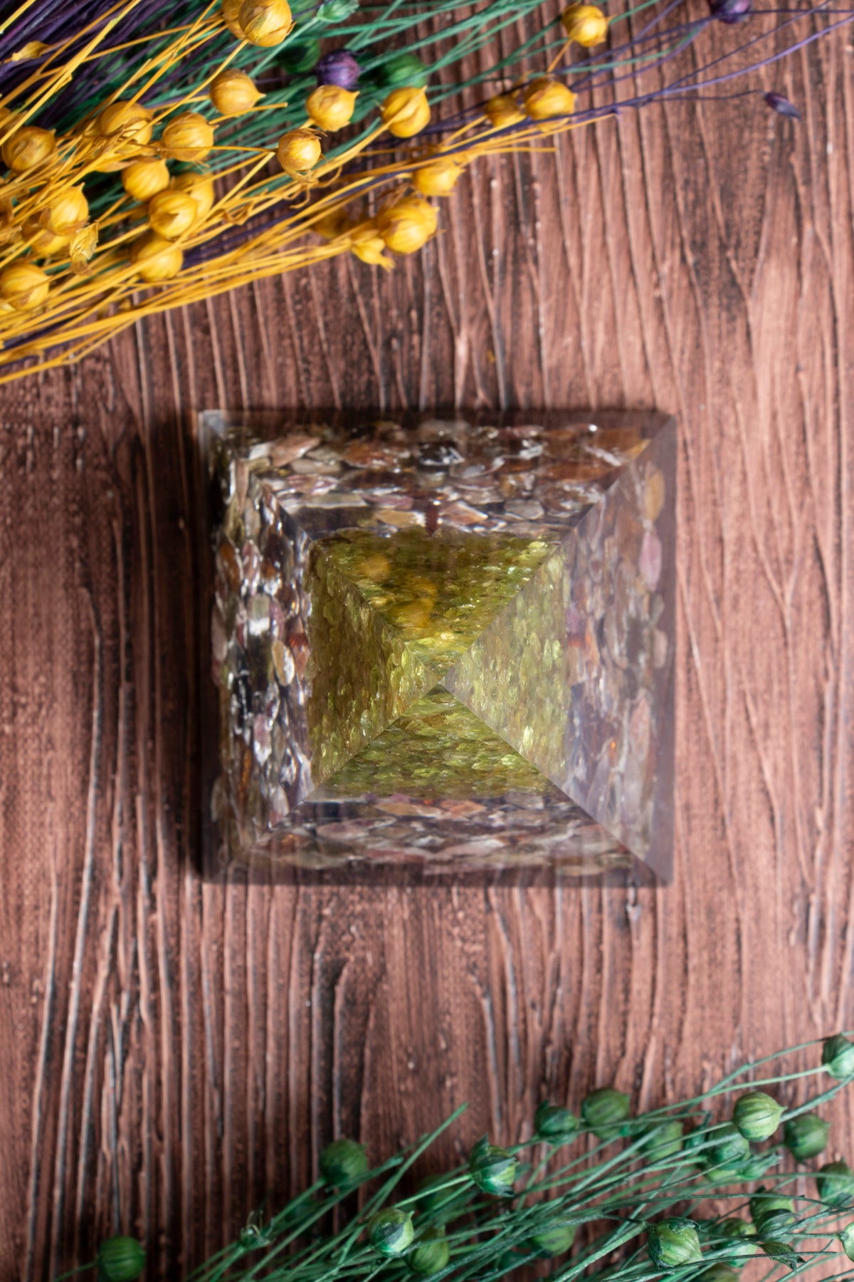 Image of Sertifikalı Turmalin Zebercet Doğal Taş Huzur Piramidi S.K: 0031