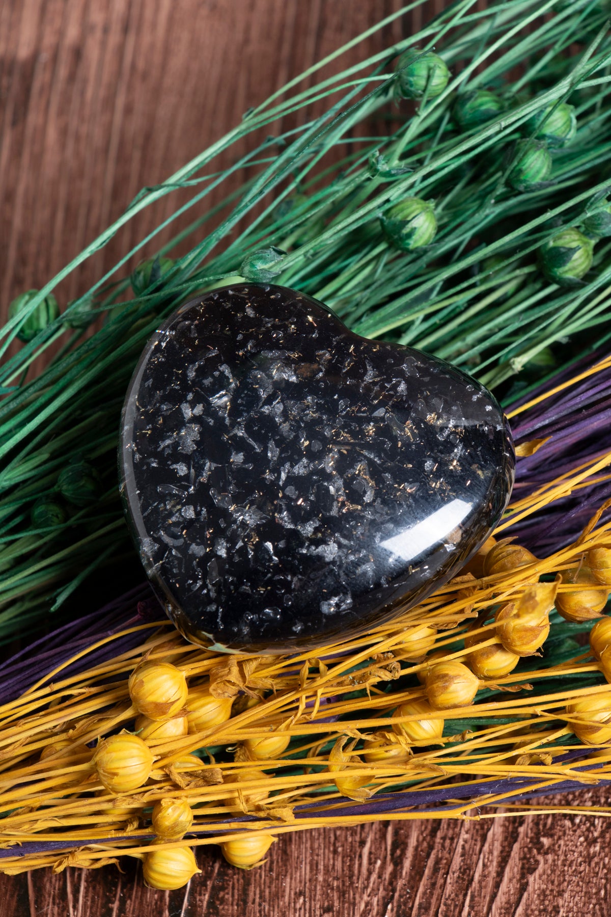 Image of Sertifikalı Şungit Doğal Taş - Arınma ve Detoks Kalbi S.K: 0039