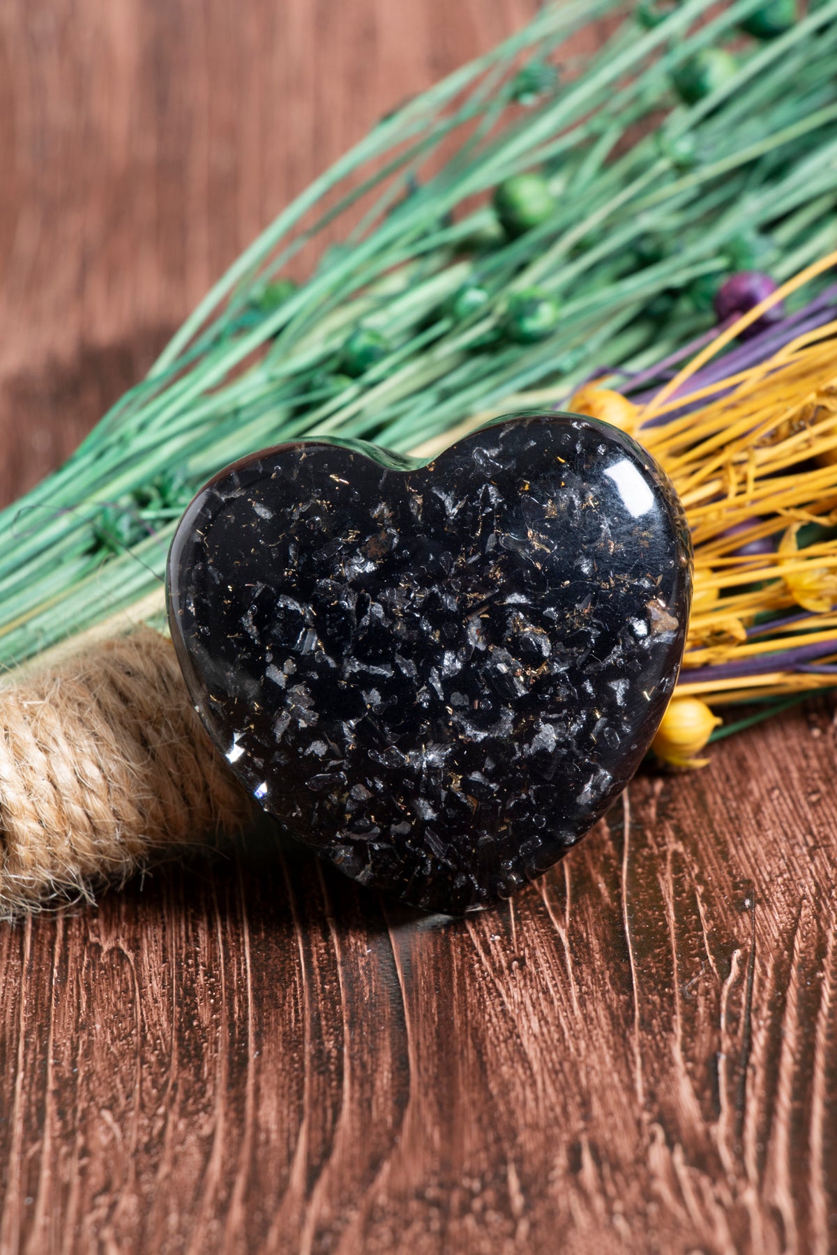 Image of Sertifikalı Şungit Doğal Taş - Arınma ve Detoks Kalbi S.K: 0039