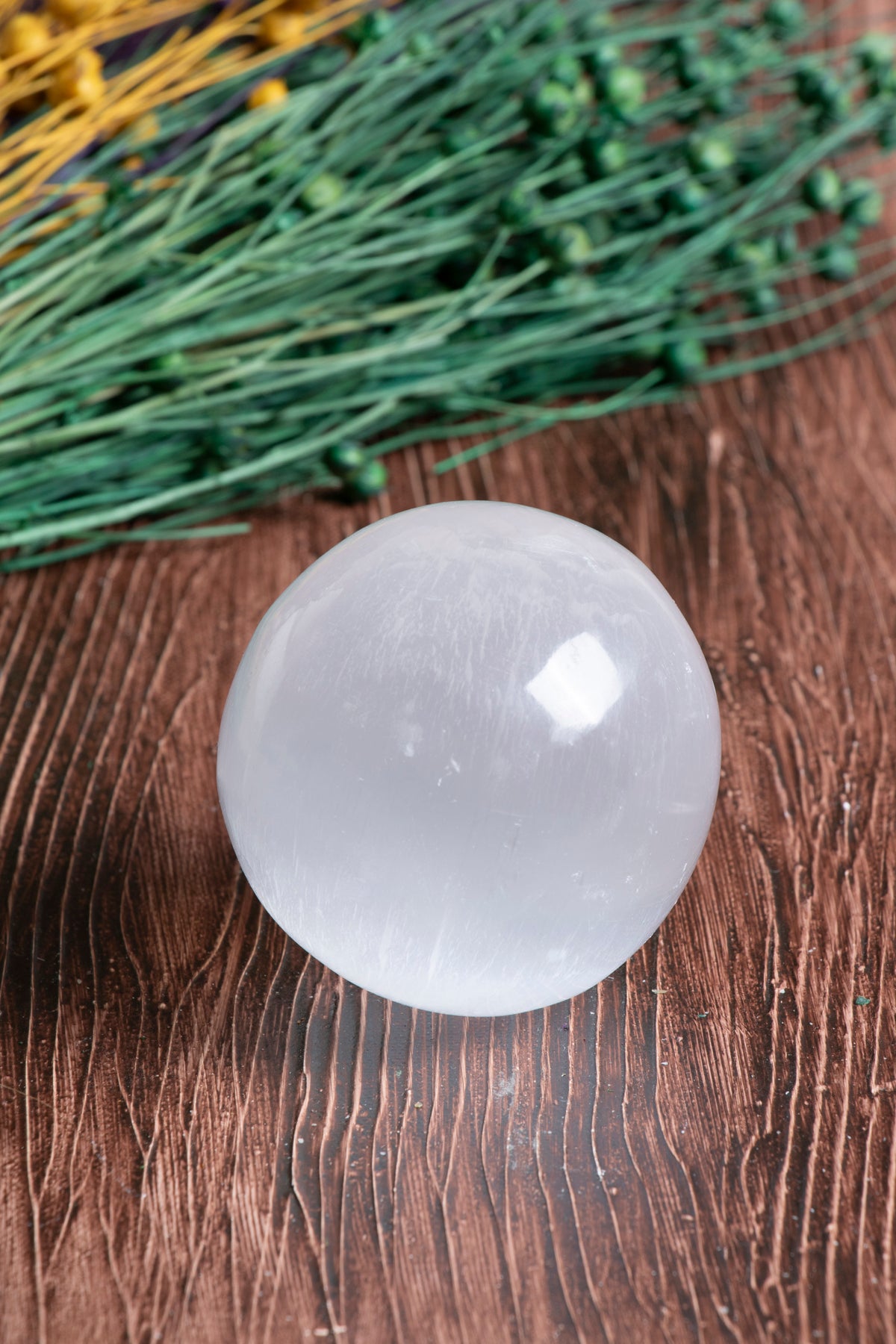 Image of Sertifikalı Ruh Gözü Selenit Küre no.2 S.K: 0068