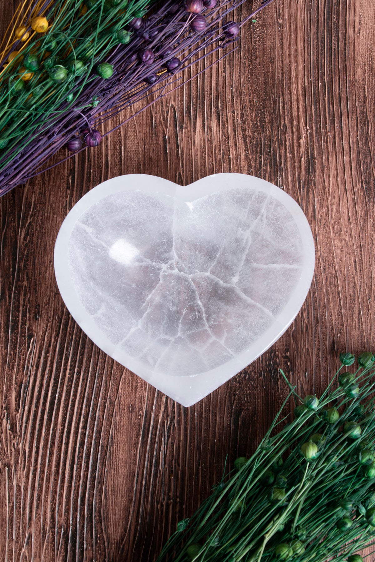 Image of Sertifikalı Selenit Kalp Tabak no.2  (Benlik Kalbi) S.K: 0071