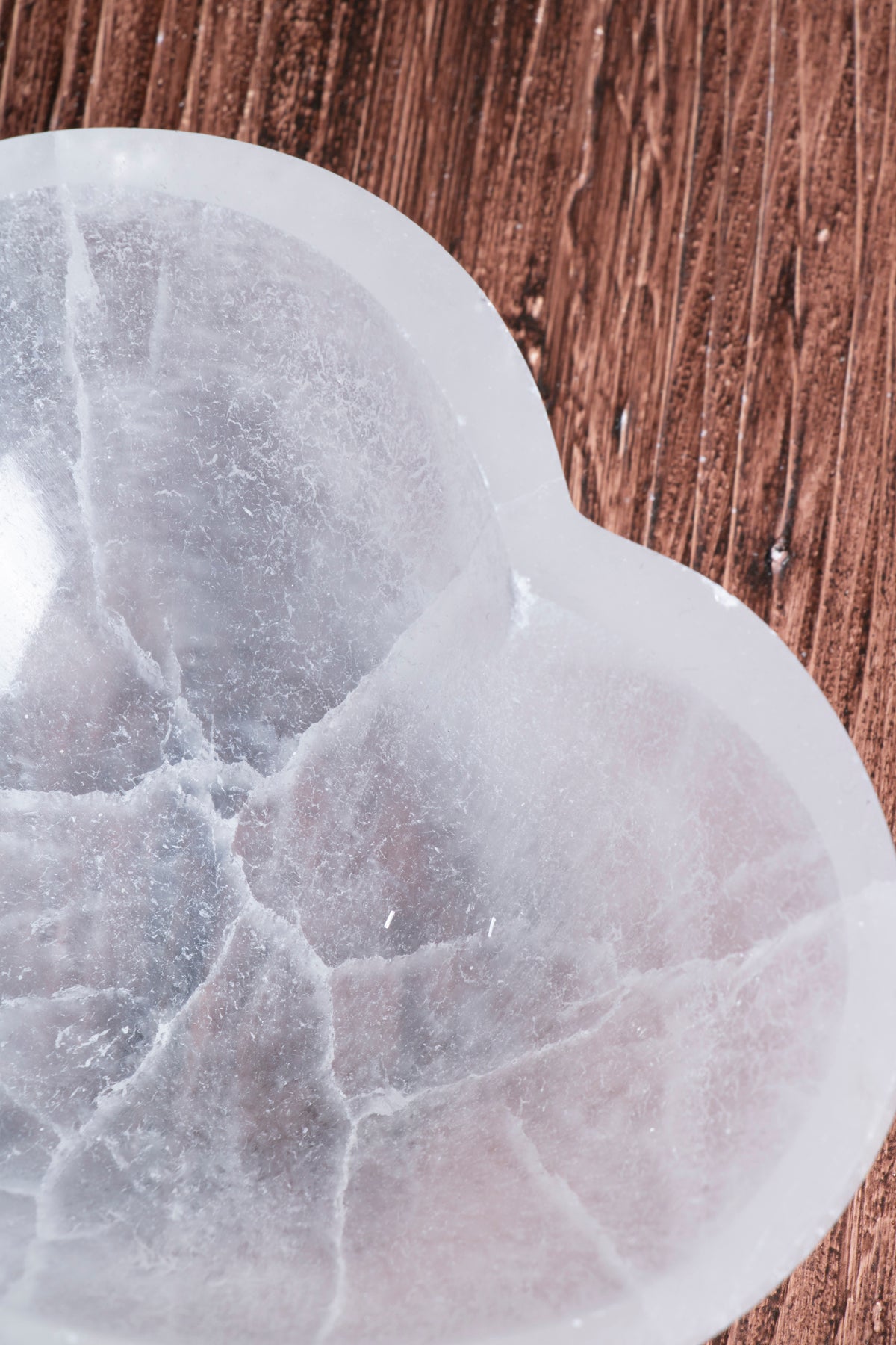 Image of Sertifikalı Selenit Kalp Tabak no.2  (Benlik Kalbi) S.K: 0071