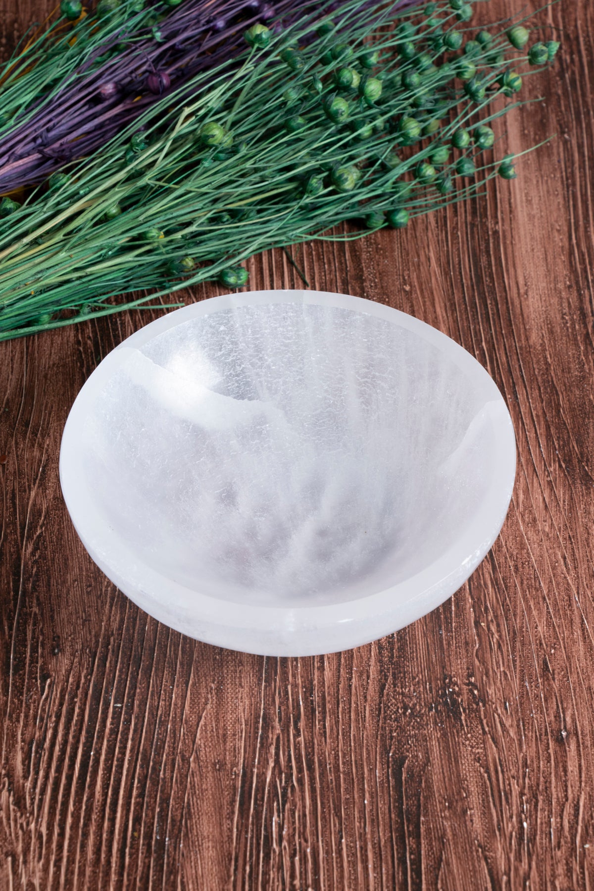 Image of Sertifikalı Selenit Doğal Taş Kolye - Bileklik Enerji İstasyonu (Yuvarlak Selenit Tabak no.4) S.K: 0083