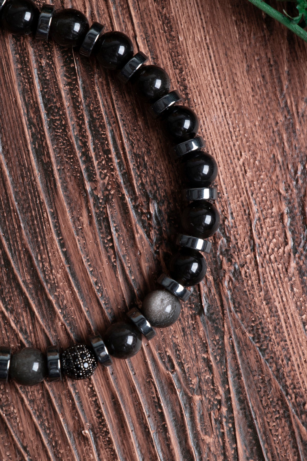 Image of Orijinal Sertifikalı Obsidyen Hematit Zirkon Aparatlı 6 mm Doğal Taş Makrome Bileklik