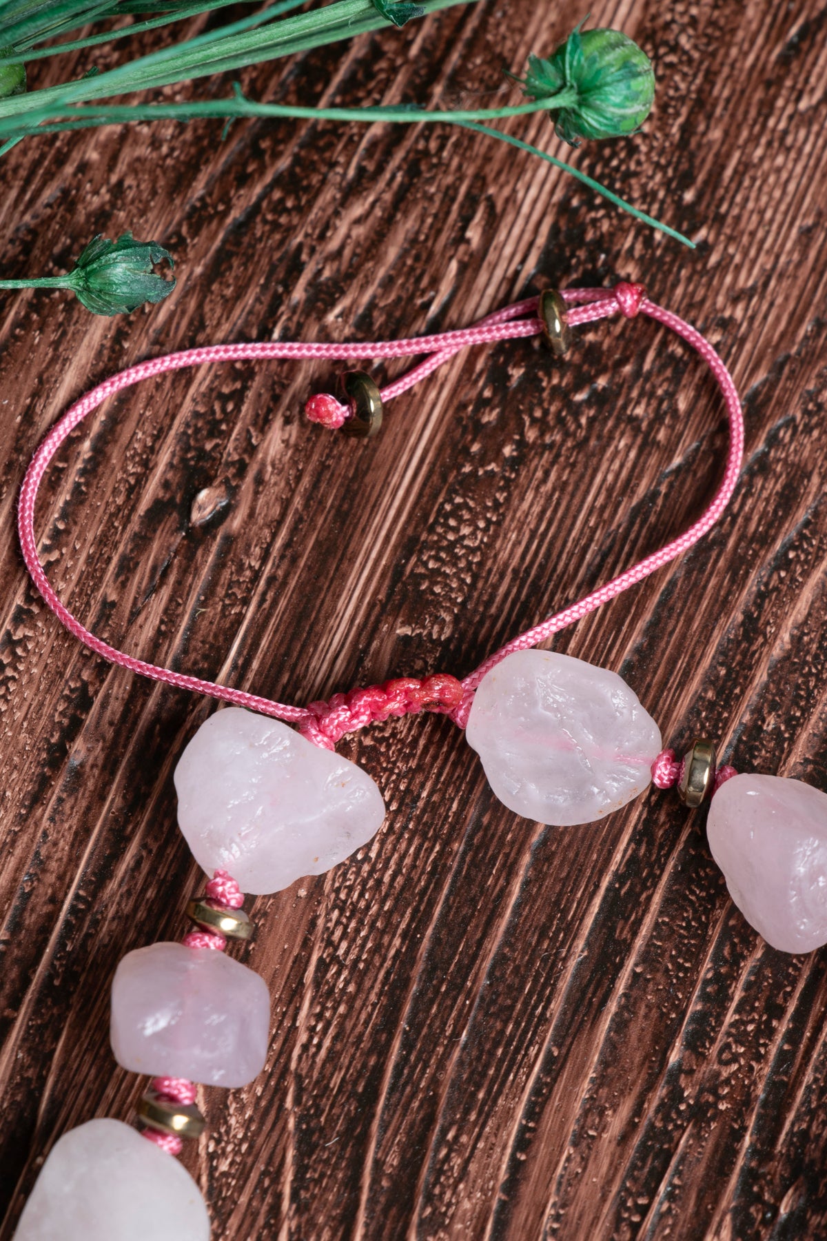 Image of Orijinal Sertifikalı Pembe Kuvars Hematit Naturel Parçalar Doğal Taş Makrome Bileklik