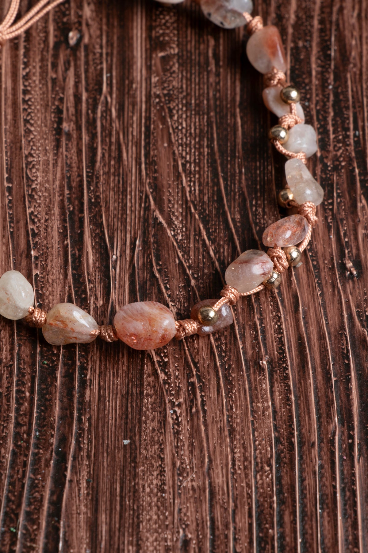 Image of Orijinal Sertifikalı Güneş Taşı Doğal Taş Makrome Bileklik