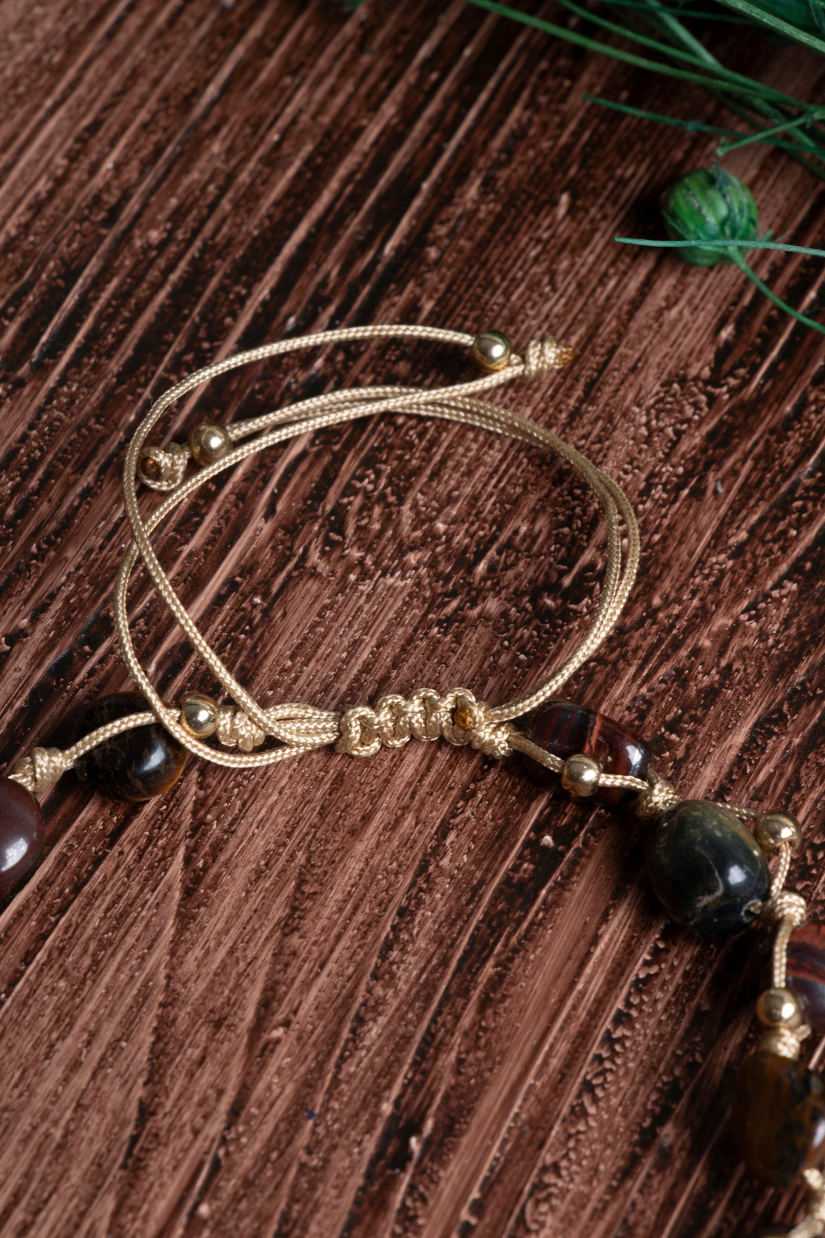 Image of Orijinal Sertifikalı Kaplan Gözü Doğal Taş Makrome Bileklik