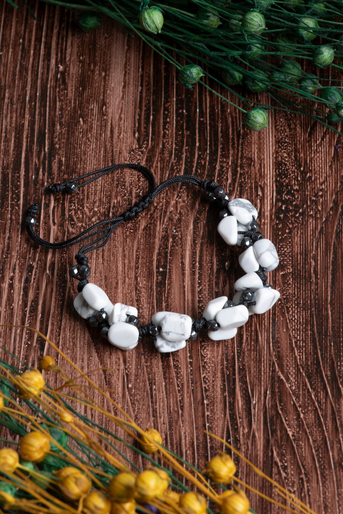 Image of Orijinal Sertifikalı Havlit Hematit Doğal Taş Makrome Bileklik