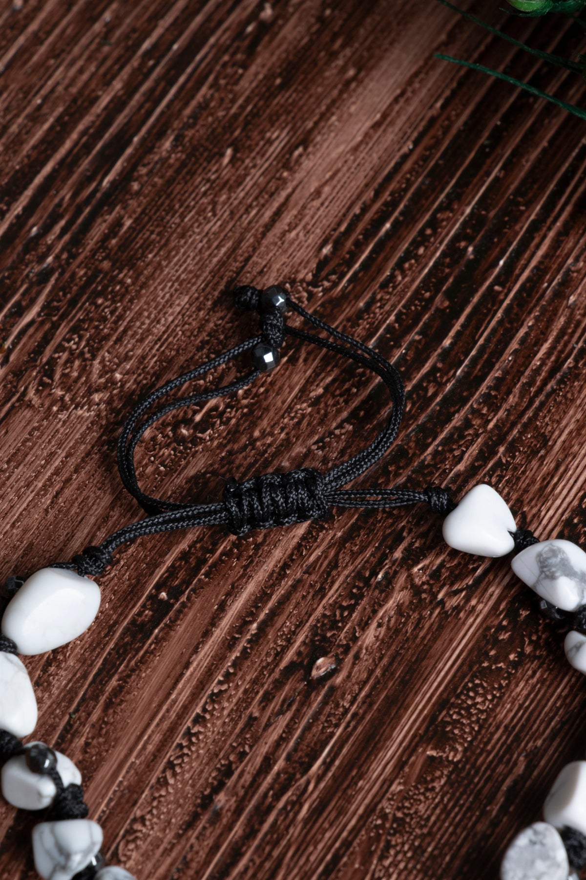 Image of Orijinal Sertifikalı Havlit Hematit Doğal Taş Makrome Bileklik