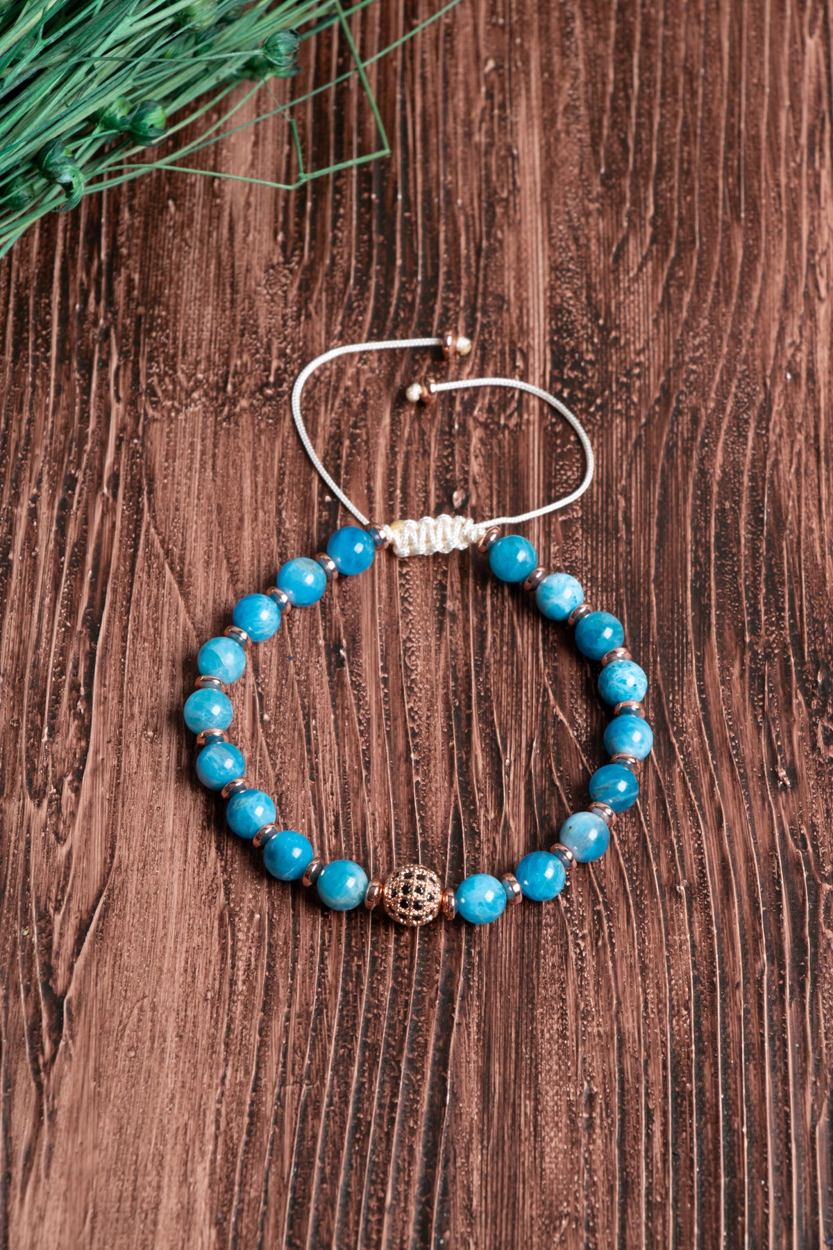 Image of Orijinal Sertifikalı Apatit Hematit Doğal Taş Zirkon Aparatlı Makrome Bileklik