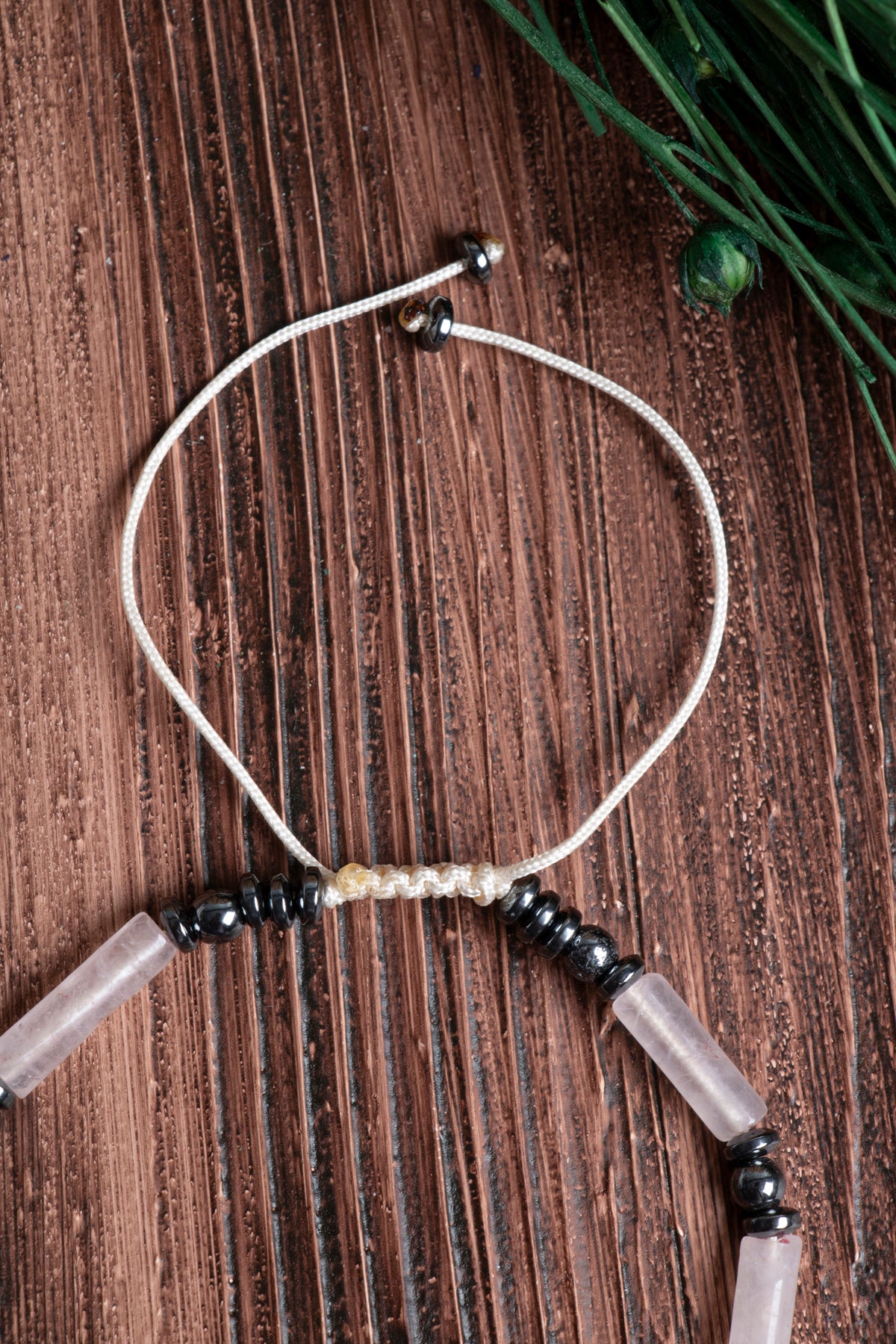 Image of Orijinal Sertifikalı Pembe Kuvars Hematit Doğal Taş Zirkon Aparatlı Makrome Bileklik