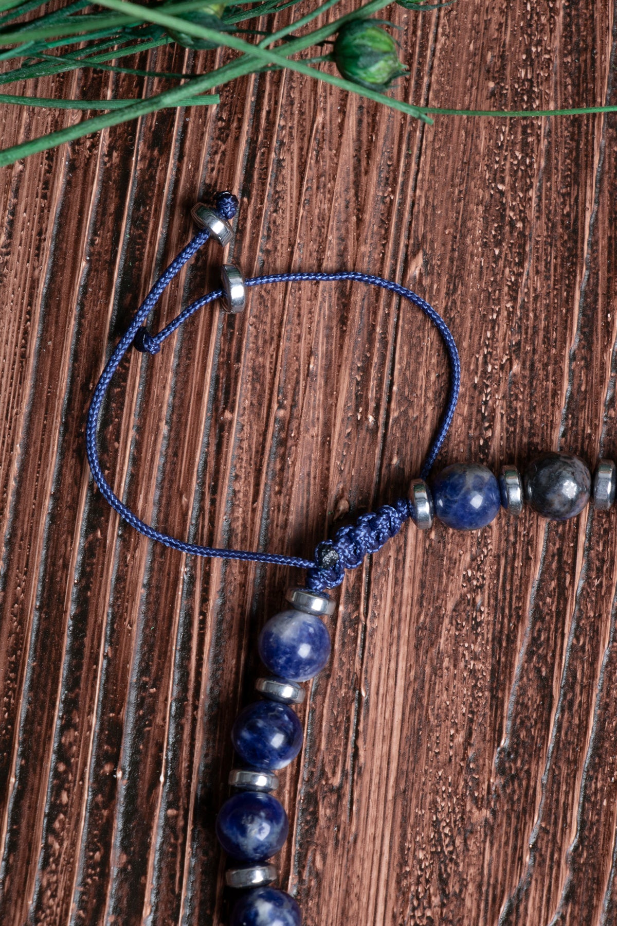 Image of Orijinal Sertifikalı Sodalit Hematit Doğal Taş Makrome Bileklik