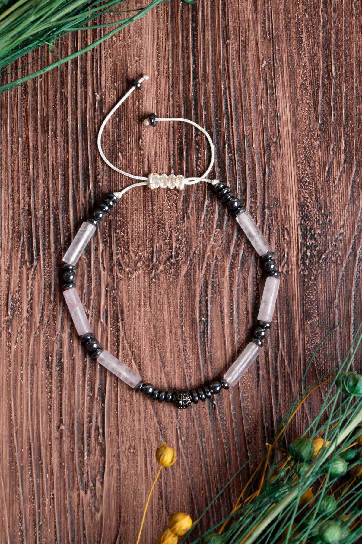 Image of Orijinal Sertifikalı Pembe Kuvars Hematit Doğal Taş Zirkon Aparatlı Makrome Bileklik