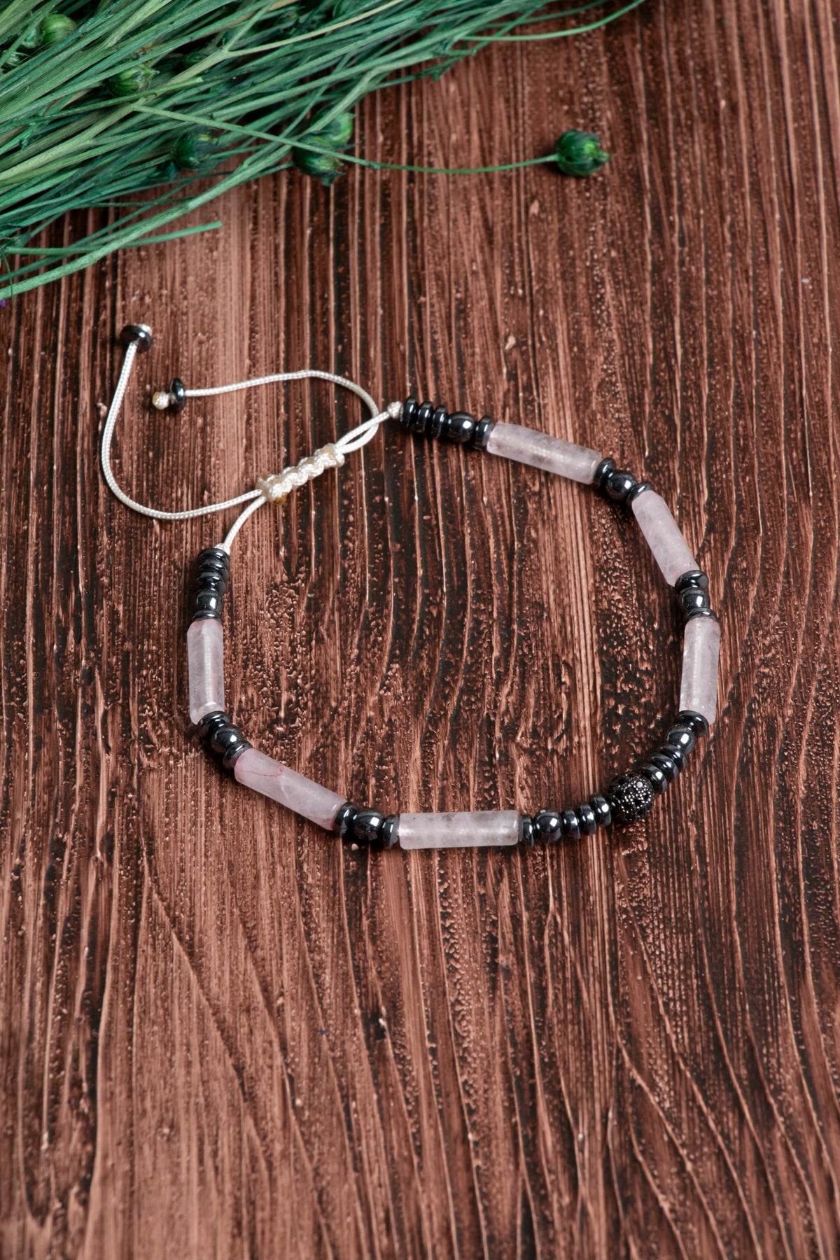 Image of Orijinal Sertifikalı Pembe Kuvars Hematit Doğal Taş Zirkon Aparatlı Makrome Bileklik