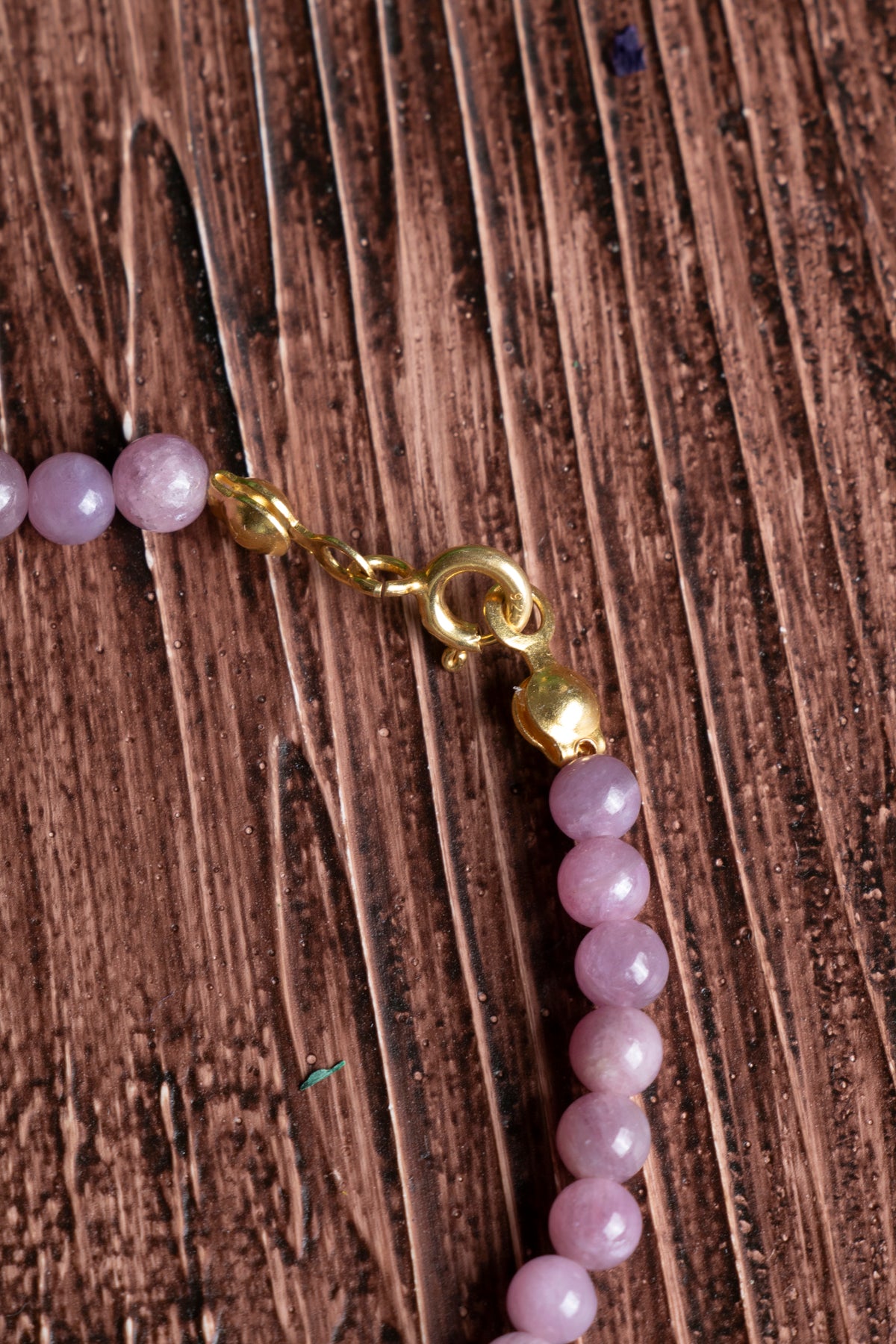 Image of Sertifikalı Yakut Gümüş Kapama ve Kalp Aksesuarlı Doğal Taş Bileklik (4 mm)