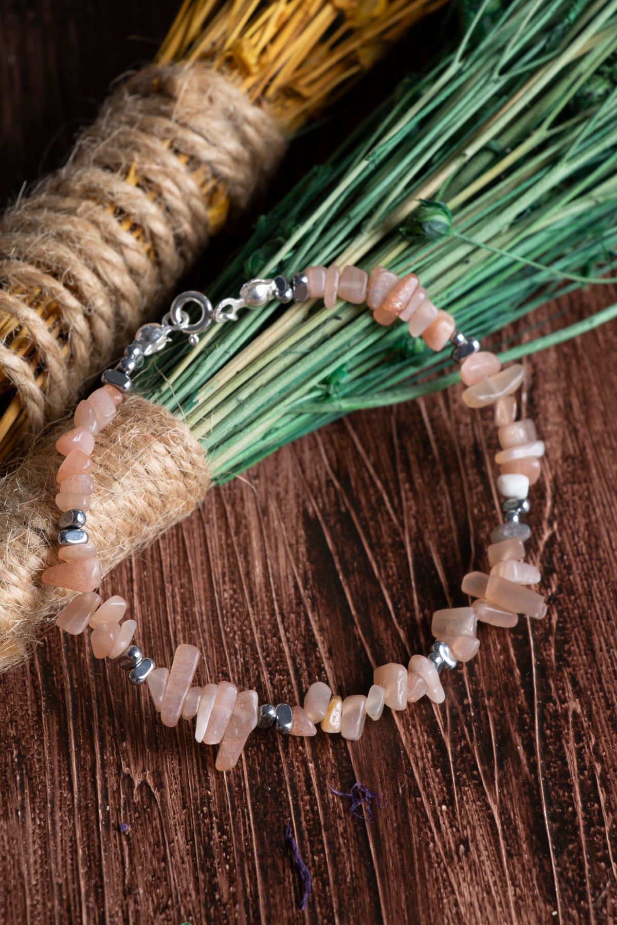 Image of Sertifikalı Güneş Taşı Hematit Gümüş Kapama (925 ayar) Doğal Taş Bileklik