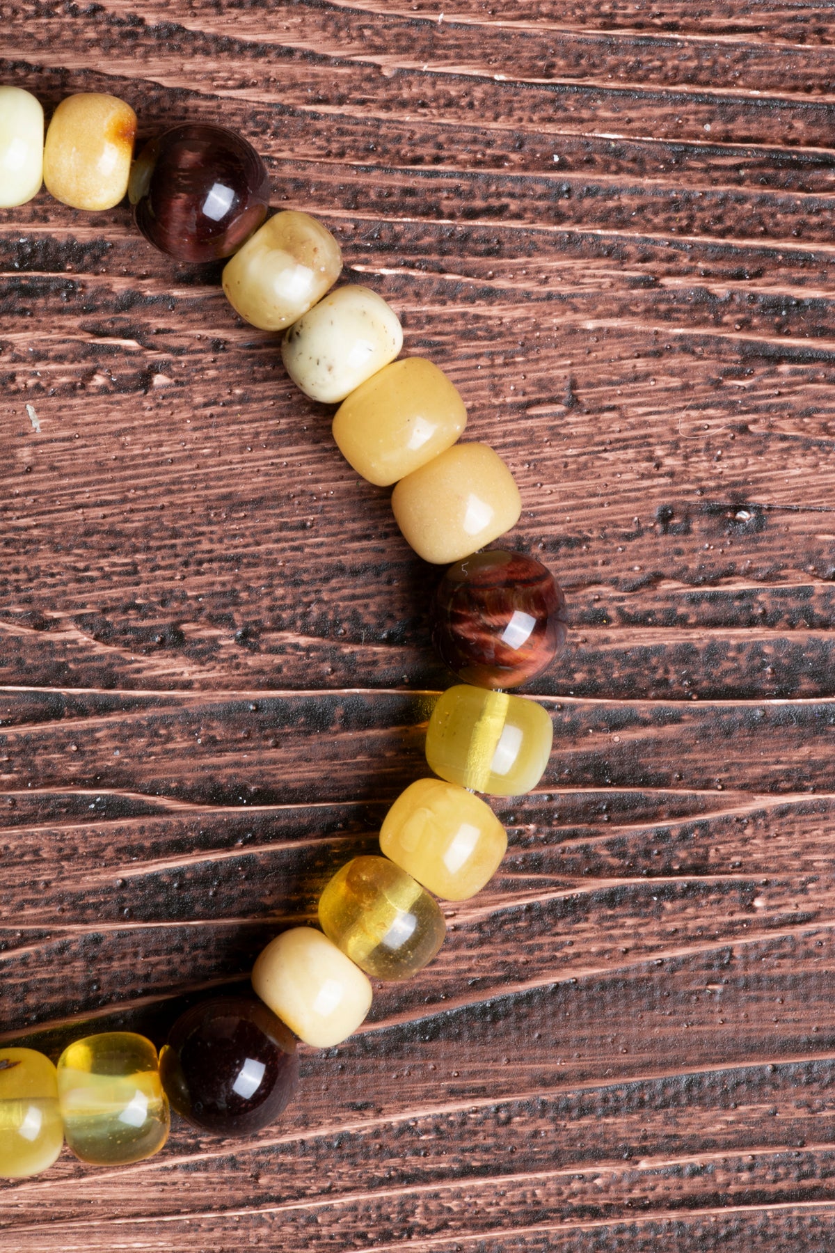 Image of Sertifikalı Kehribar Kaplan Gözü Doğal Taş Bileklik