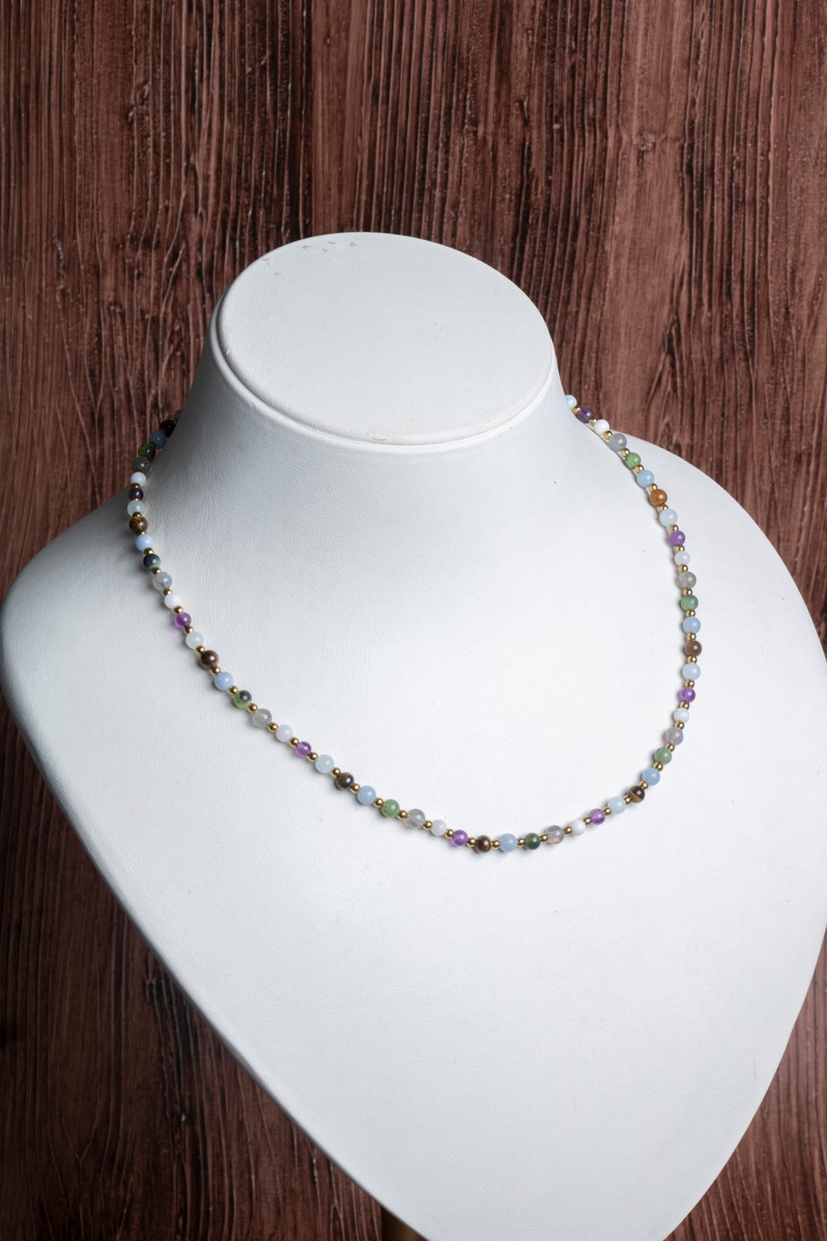 Image of Sertifikalı Doğal Taş Kova Burcu Kolyesi