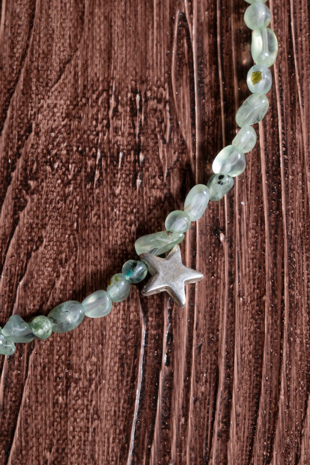 Image of Sertifikalı Prehneit Gümüş Yıldız Aksesuarlı Doğal Taş Kolye