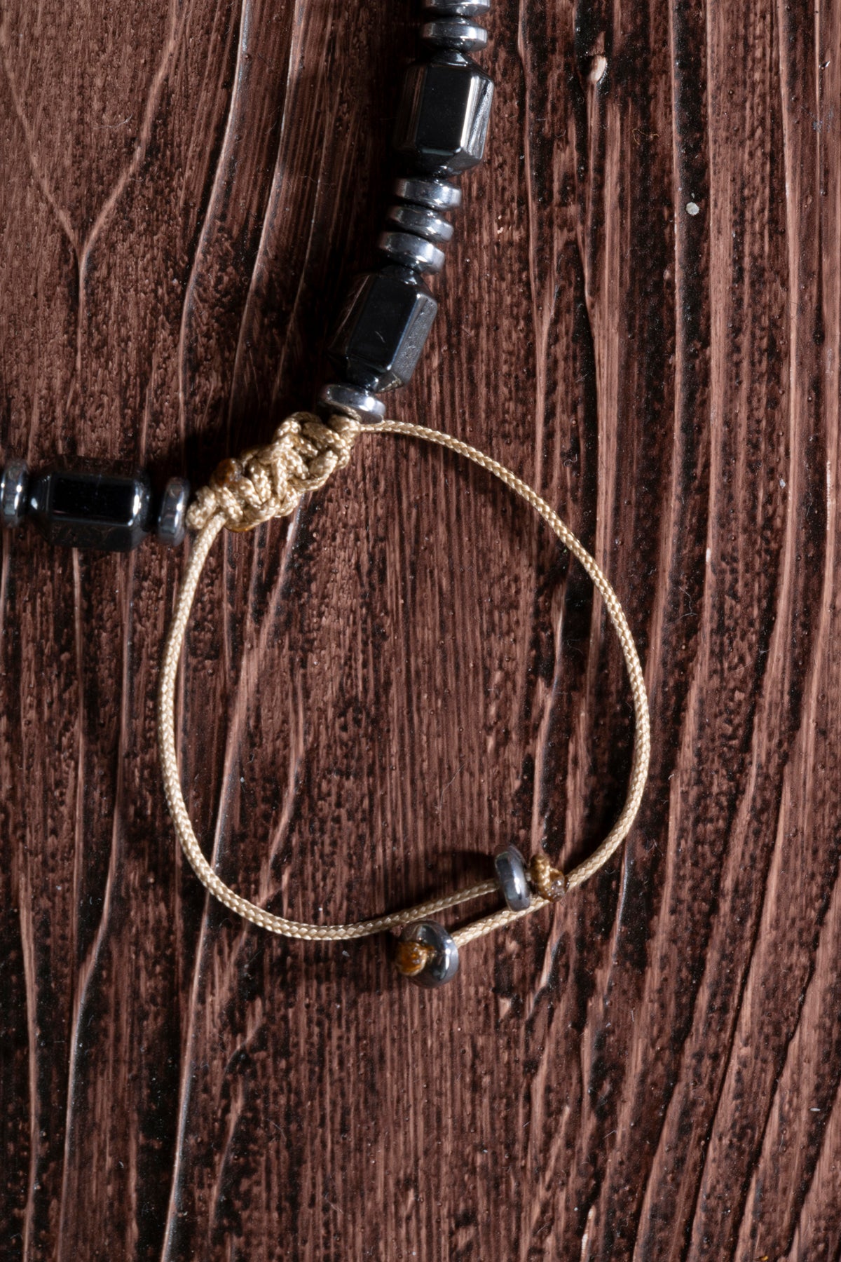 Image of Sertifikalı Kahve Jasper Hematit Doğal Taş Makrome Bileklik