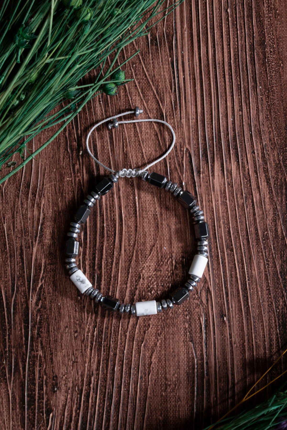 Image of Sertifikalı Havlit Hematit Doğal Taş Makrome Bileklik