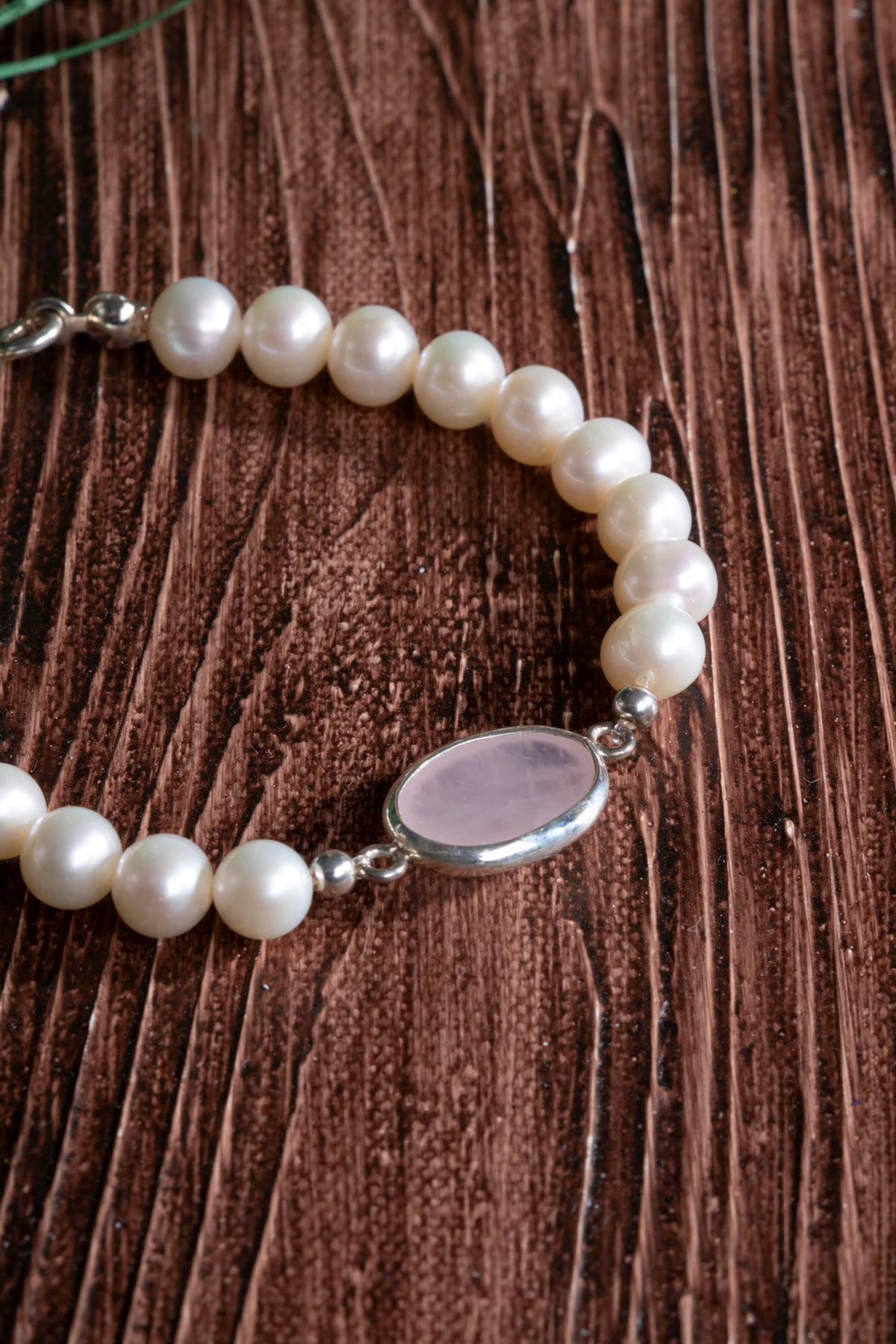 Image of Sertifikalı Pembe Kuvars ve İnci Gümüş Aparatlı Doğal Taş Bileklik