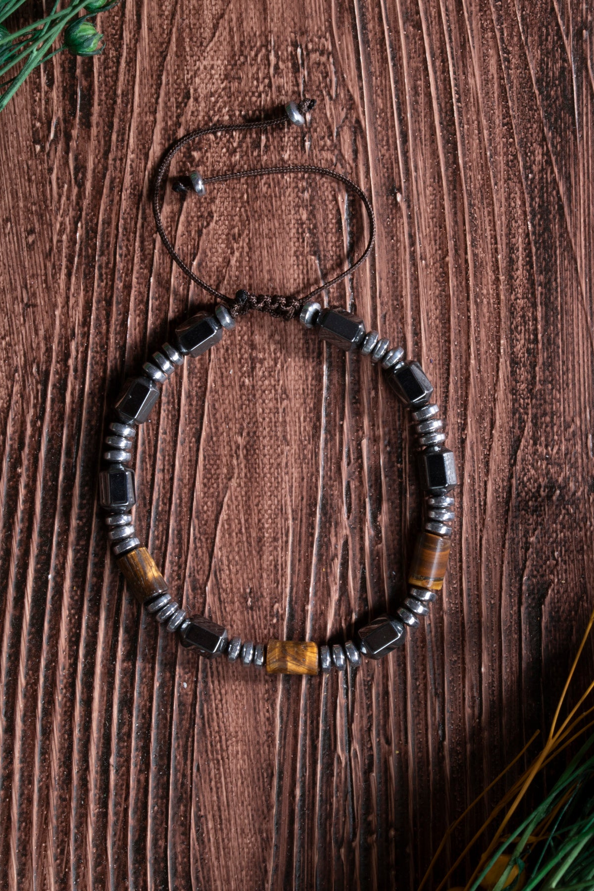 Image of Sertifikalı Kaplan Gözü Hematit Doğal Taş Makrome Bileklik