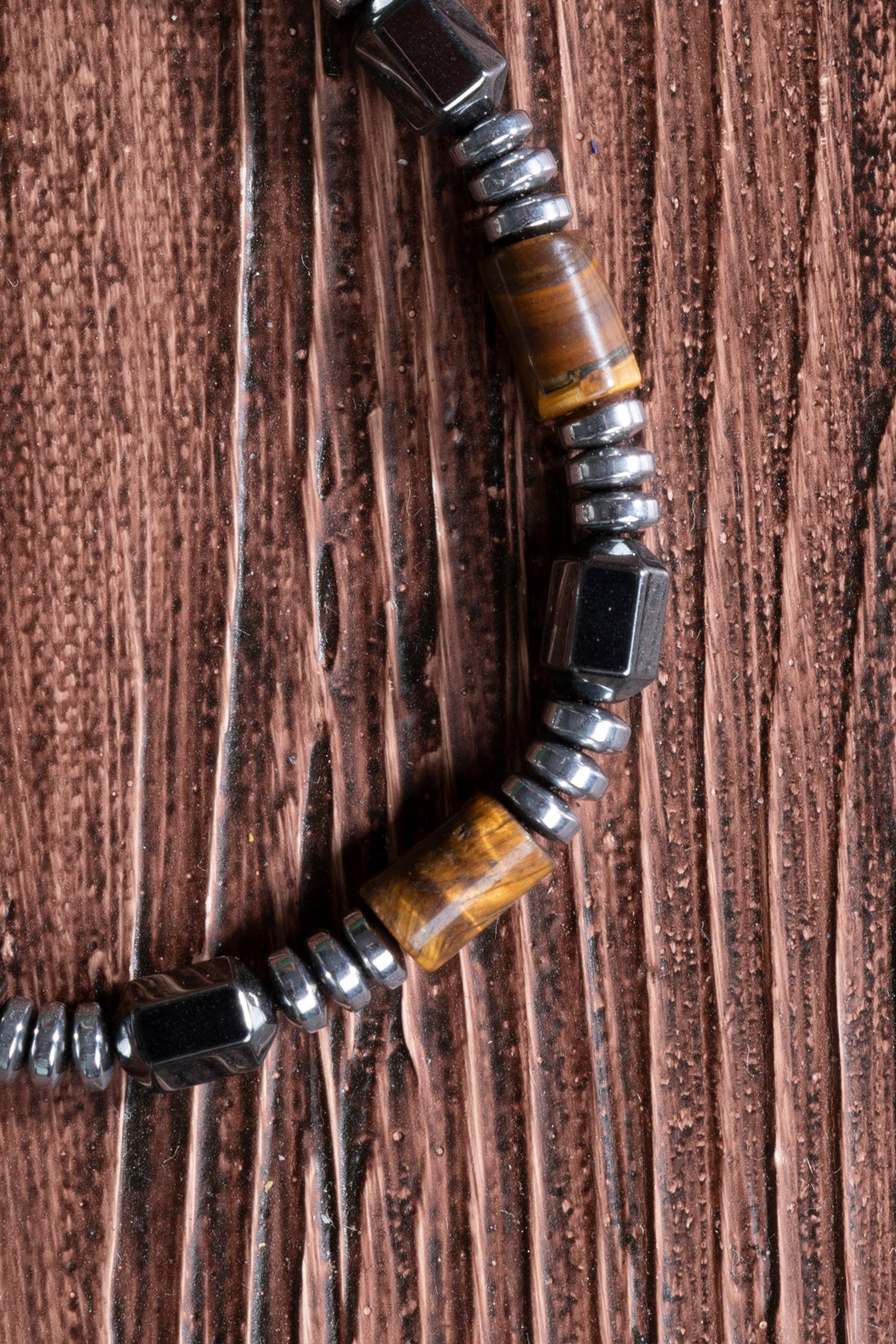 Image of Sertifikalı Kaplan Gözü Hematit Doğal Taş Makrome Bileklik