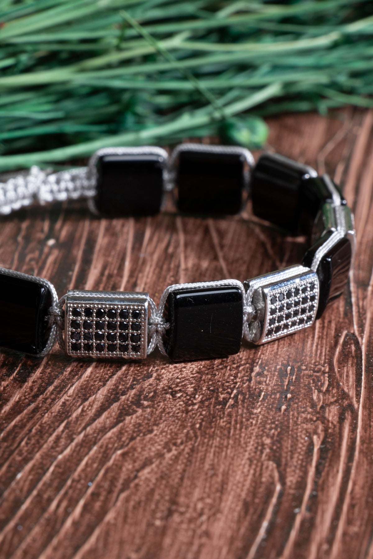 Image of Sertifikalı Turmalin Zirkon Aparat Doğal Taş Makrome Bileklik