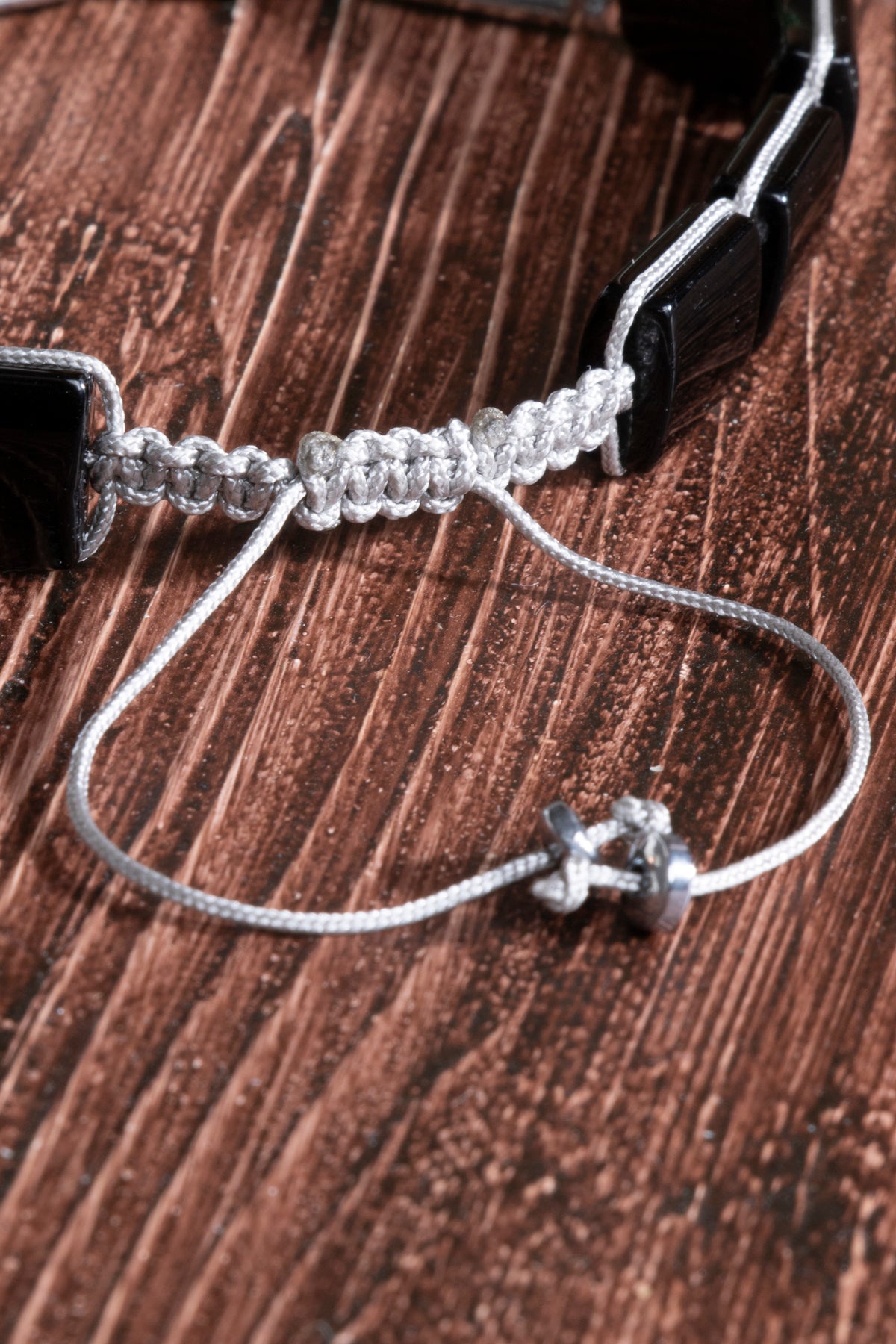 Image of Sertifikalı Turmalin Zirkon Aparat Doğal Taş Makrome Bileklik