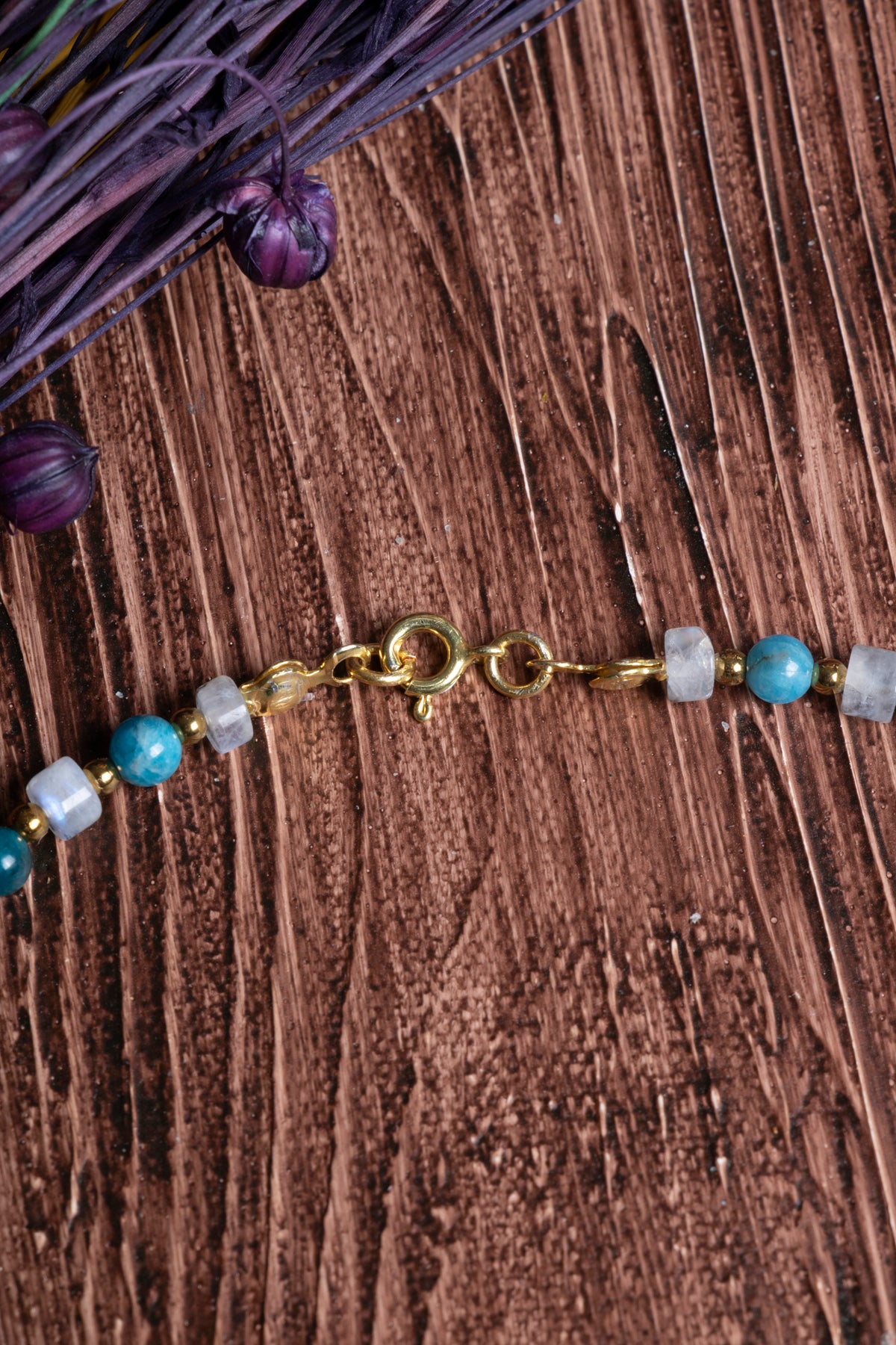 Image of Sertifikalı Ay Taşı, Apatit Doğal Taş Mistik İlham Kolyesi